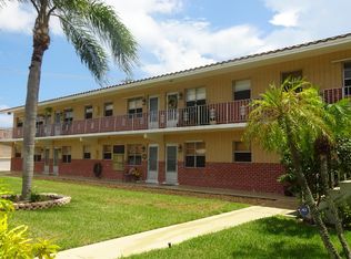 2480 NE 22nd Ct, Pompano Beach, FL 33062