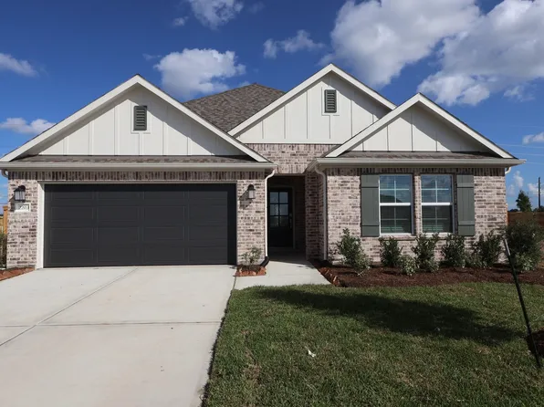2203 Lone Bronco Blvd, Rosenberg, TX 77471