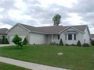 11767 Millstone Dr, Grand Ledge, MI 48837