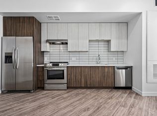 Carraway Apartments, Denver, CO 80210