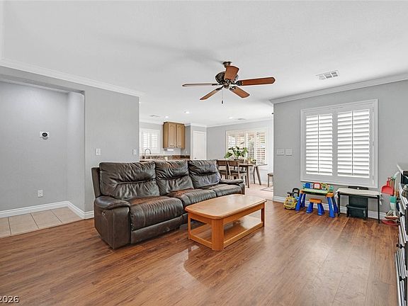 3rd image of 9925 Perceval St