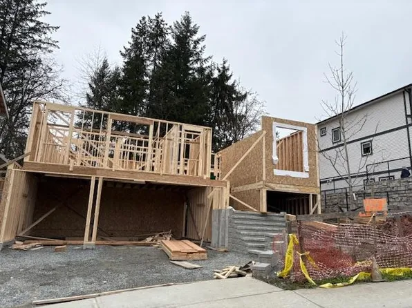 11085 241a St, Maple Ridge, BC V2W 2C9