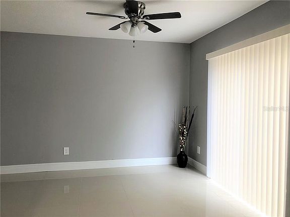 5th image of 5216 Tennis Court Cir #5216