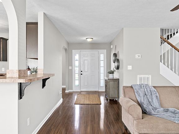 3rd image of 1299 Keech Dr