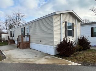 11800 Brookpark Rd TRAILER 132, Cleveland, OH 44130