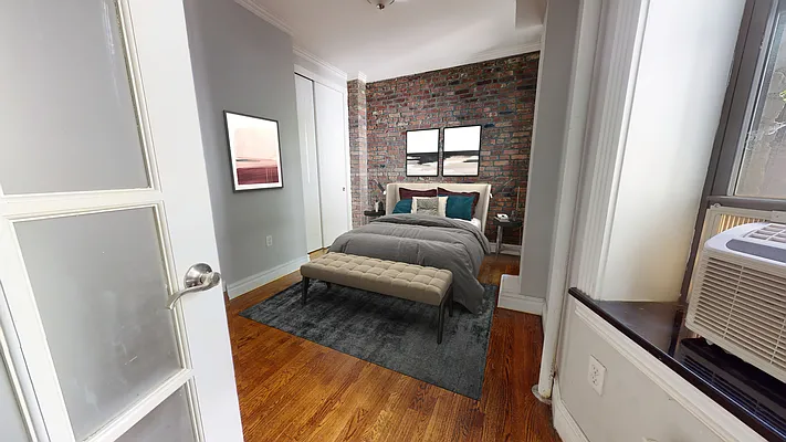 Rented by Bond New York | media 3