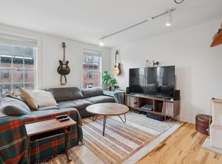 17 Pine St #3, Portland, ME 04102