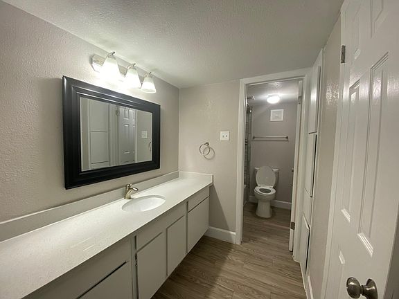 5th image of 7120 San Mateo Blvd #247
