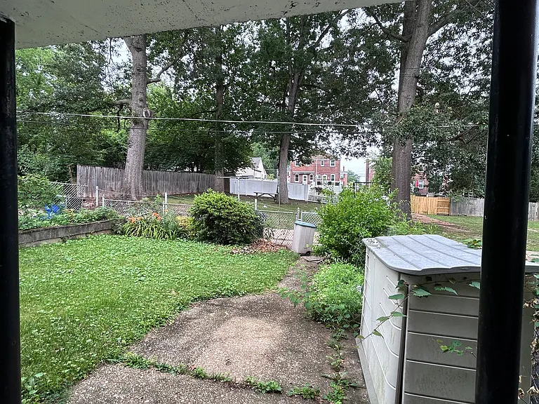 8675 Oak Rd — Photo 35
