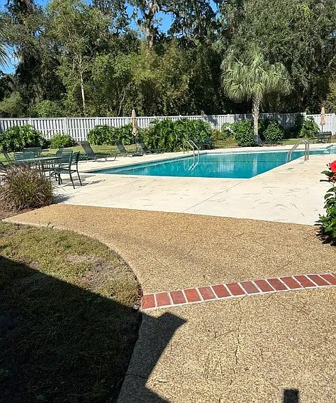 Entrance to the swimming pool area