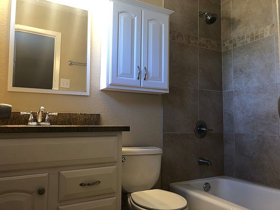 5th image of 53242 Glacier St