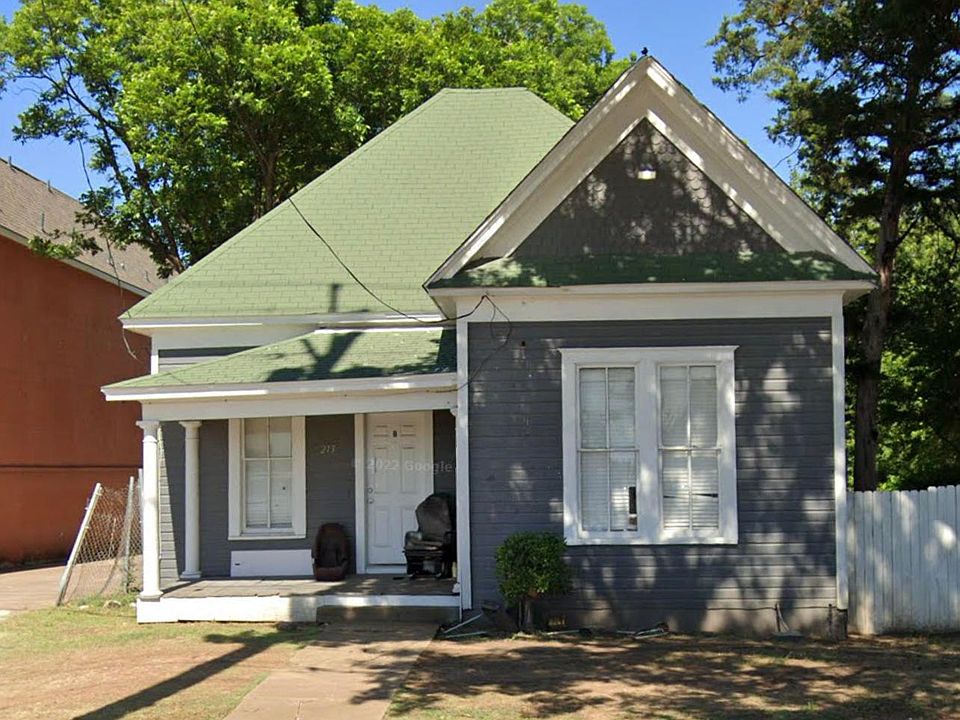 1st image of 213 S Ewing Ave #B
