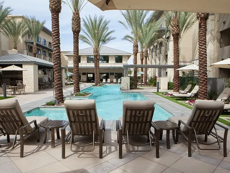 The Lincoln Scottsdale — Photo 11
