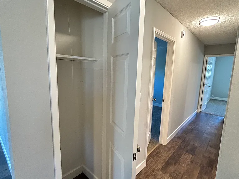 3295 Brookdale Dr #4 — Photo 18