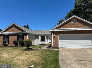 6204 Otter Run Rd, Clifton, VA 20124