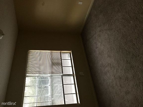 5th image of 102 Park Row Ave APT B