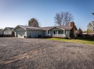 345 SW 8th Ave, Cedaredge, CO 81413