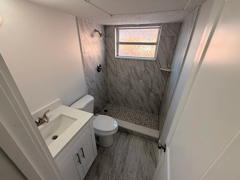 165 117th Ave #1 — Photo 13