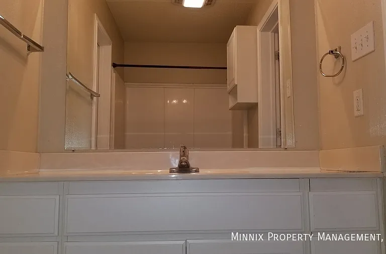6318 7th St #1 — Photo 22