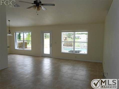4th image of 2225 NE 35th Ln