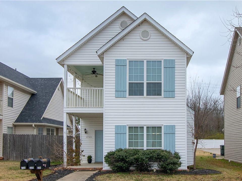 1st image of 2720 N Westminster Dr