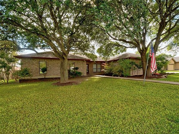 3rd image of 503 Blue Sage Dr