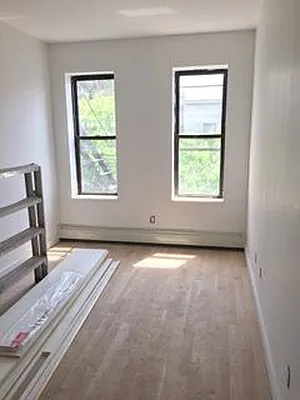 Rented by Tri Boro Terrace Realty | media 11