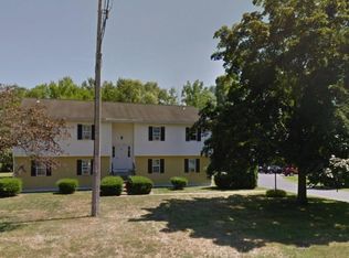 42 Beacon Rd, Glenmont, NY 12077