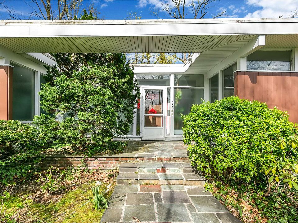 211 E Shore Rd, Great Neck, NY 11023 MLS 3402625 Zillow