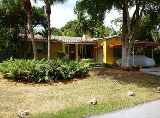 4020 Woodridge Rd, Miami, FL 33133