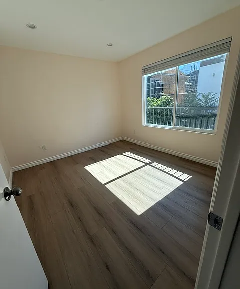 10290 Tujunga Canyon Blvd #305 — Photo 8