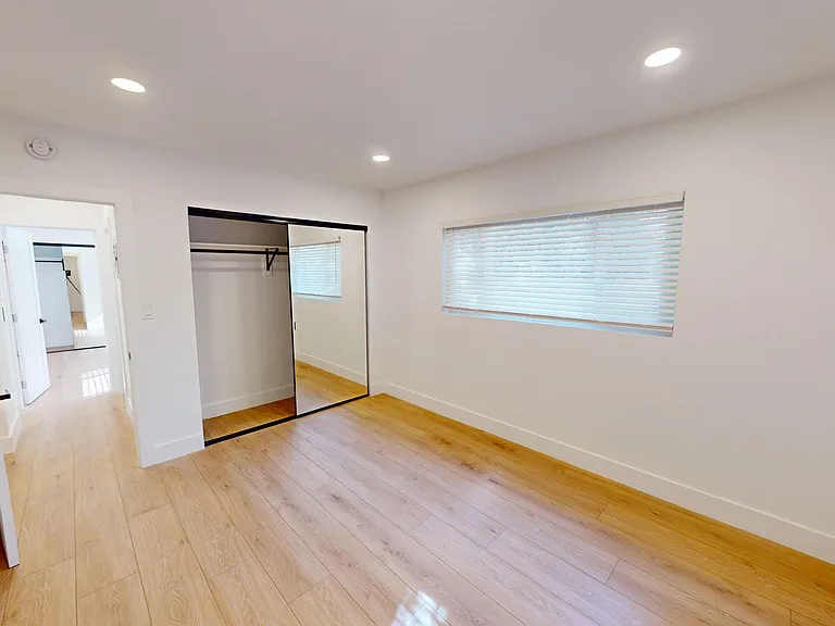Welcome Home || Newly Upgraded WeHo Apt || 943 Gardner — Photo 5