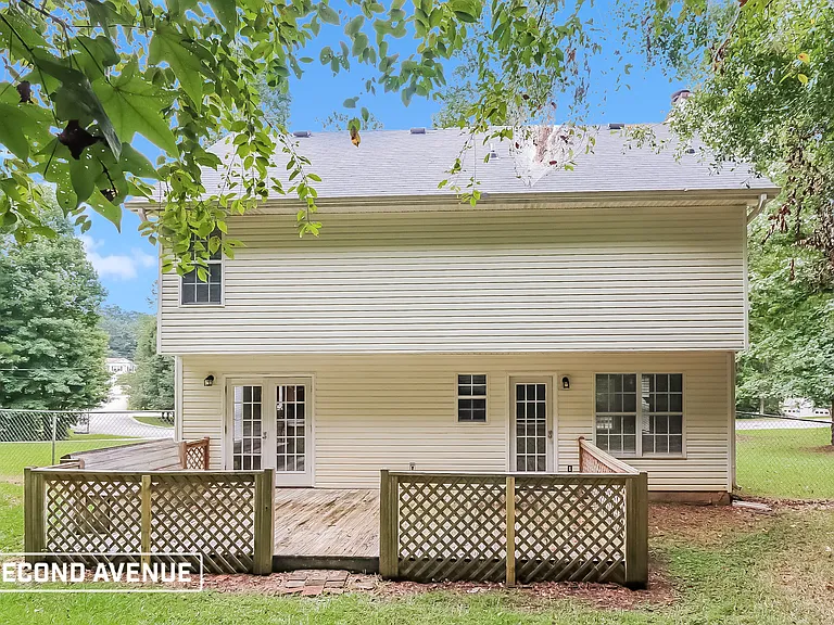 514 Willow Creek Dr — Photo 13