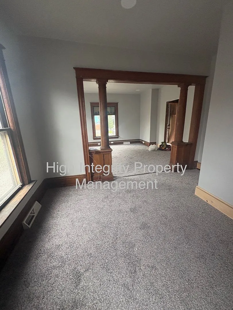 353 W. Water Street - 6 unit — Photo 3