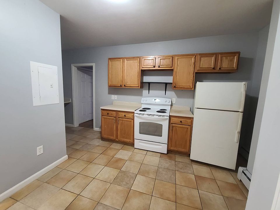 1st image of 331 Park St #3E