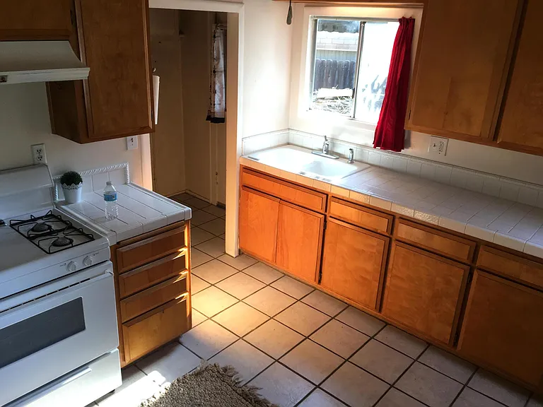 1150 E Citrus Ave — Photo 8