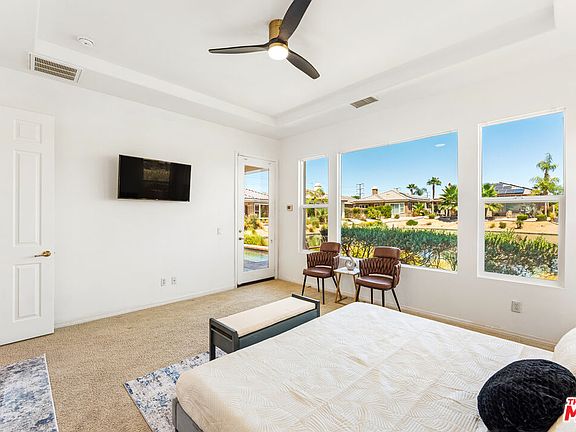 5th image of 65 Shoreline Dr