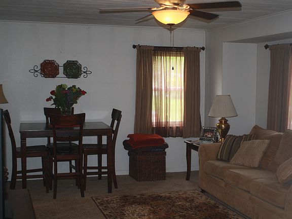 4th image of 241 S 32nd St