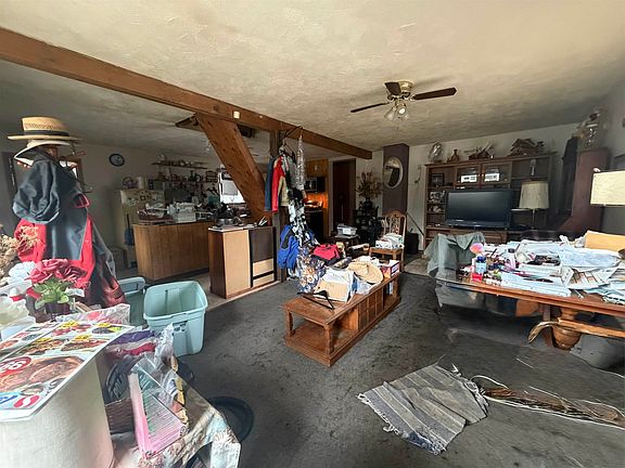 2nd image of 10981 Deer Valley Rd