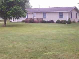 1414 E 100 N, Winamac, IN 46996