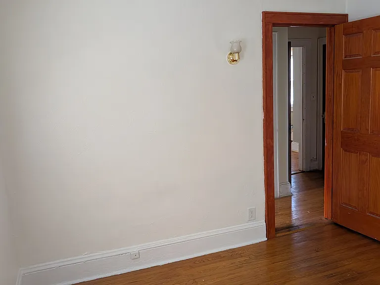 67 Fremont St #2 — Photo 18