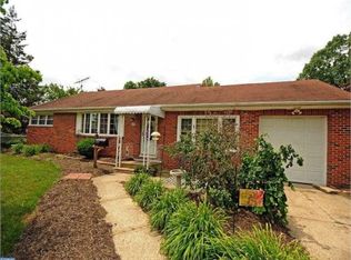 109 Cooper Rd, Voorhees, NJ 08043