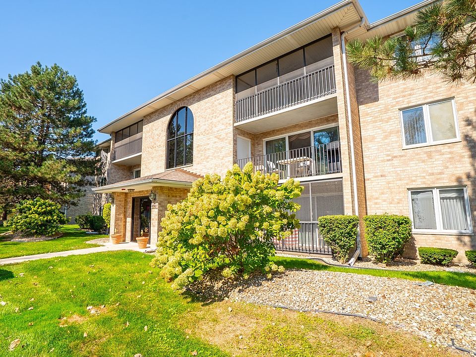 1st image of 4940 134th Ct APT 411