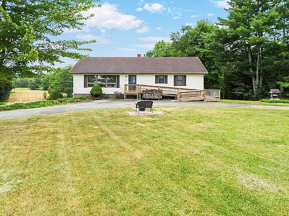 2nd image of 270 Ridge Road