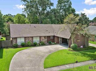 1222 Tanglebriar Dr, Baton Rouge, LA 70810