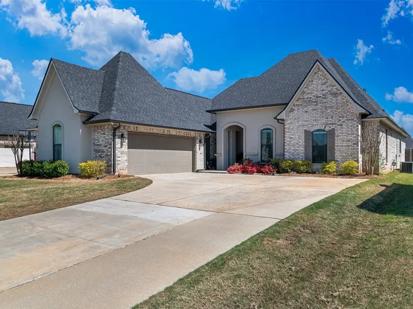 404 Independence Cir, Benton, LA 71006