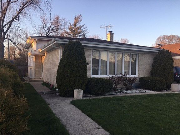 3rd image of 1418 E Lincoln Ave