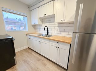 301 Indian Rd S #5, Sarnia, ON N7T3W6