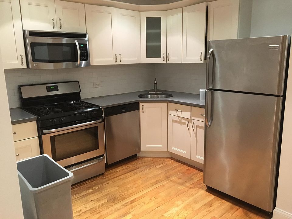 1st image of 706 Hollywood Ave