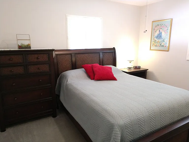 3177 E Village Dr — Photo 31